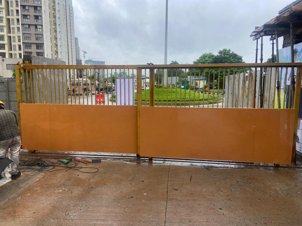 Industrial Sliding Gate